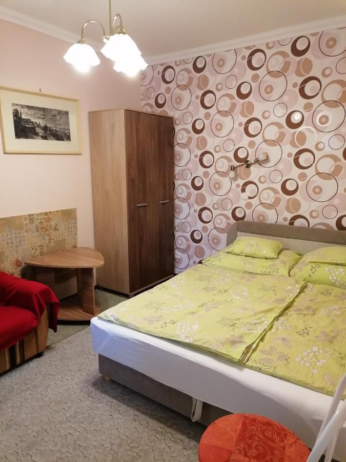 Kaktuszvirag Apartmanhaz Hajdúszoboszló Εξωτερικό φωτογραφία